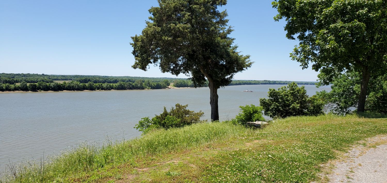 Cave In Rock SP - Ohio River 